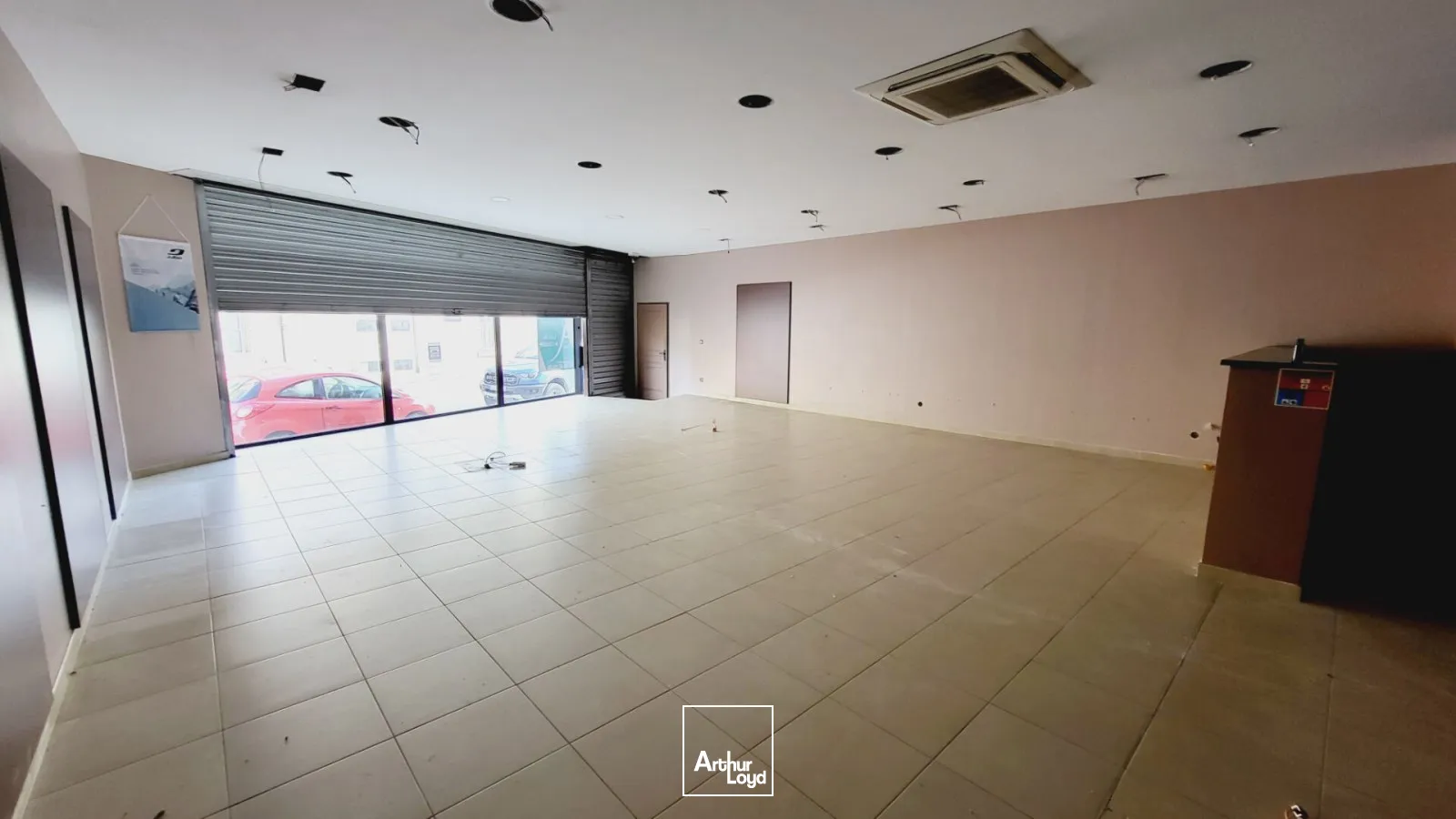 Locaux commerciaux - Location - CARCASSONNE - 11000 - 218-218 - 7801997