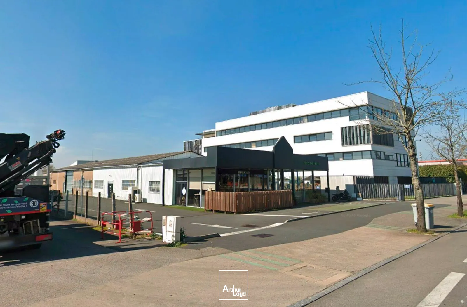 Locaux commerciaux - Location - SAINT HERBLAIN - 44800 - 225-600 - 7802030