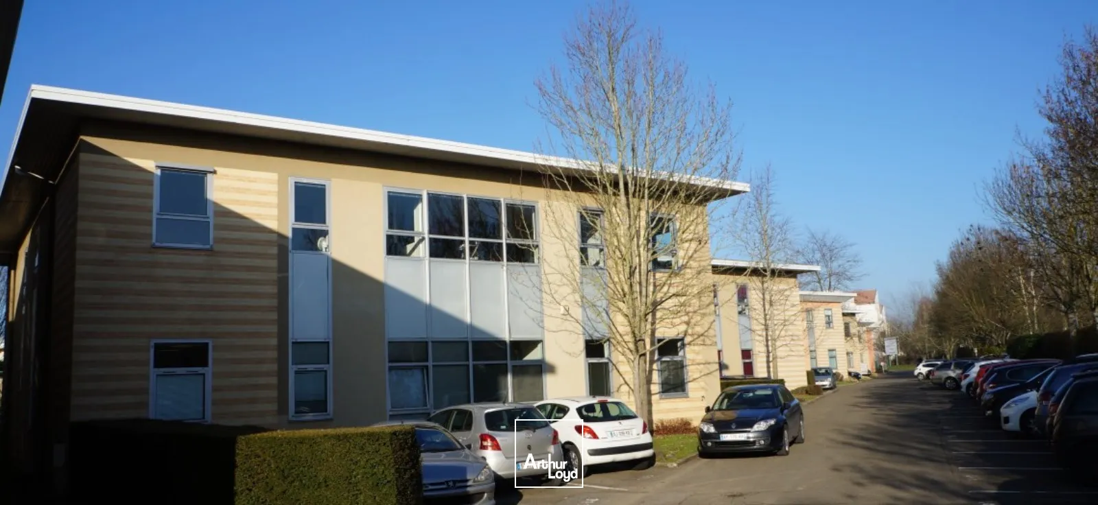 Locaux d'activité & Entrepôts - Location - VOISINS LE BRETONNEUX - 78960 - 78-1136 - 7802096