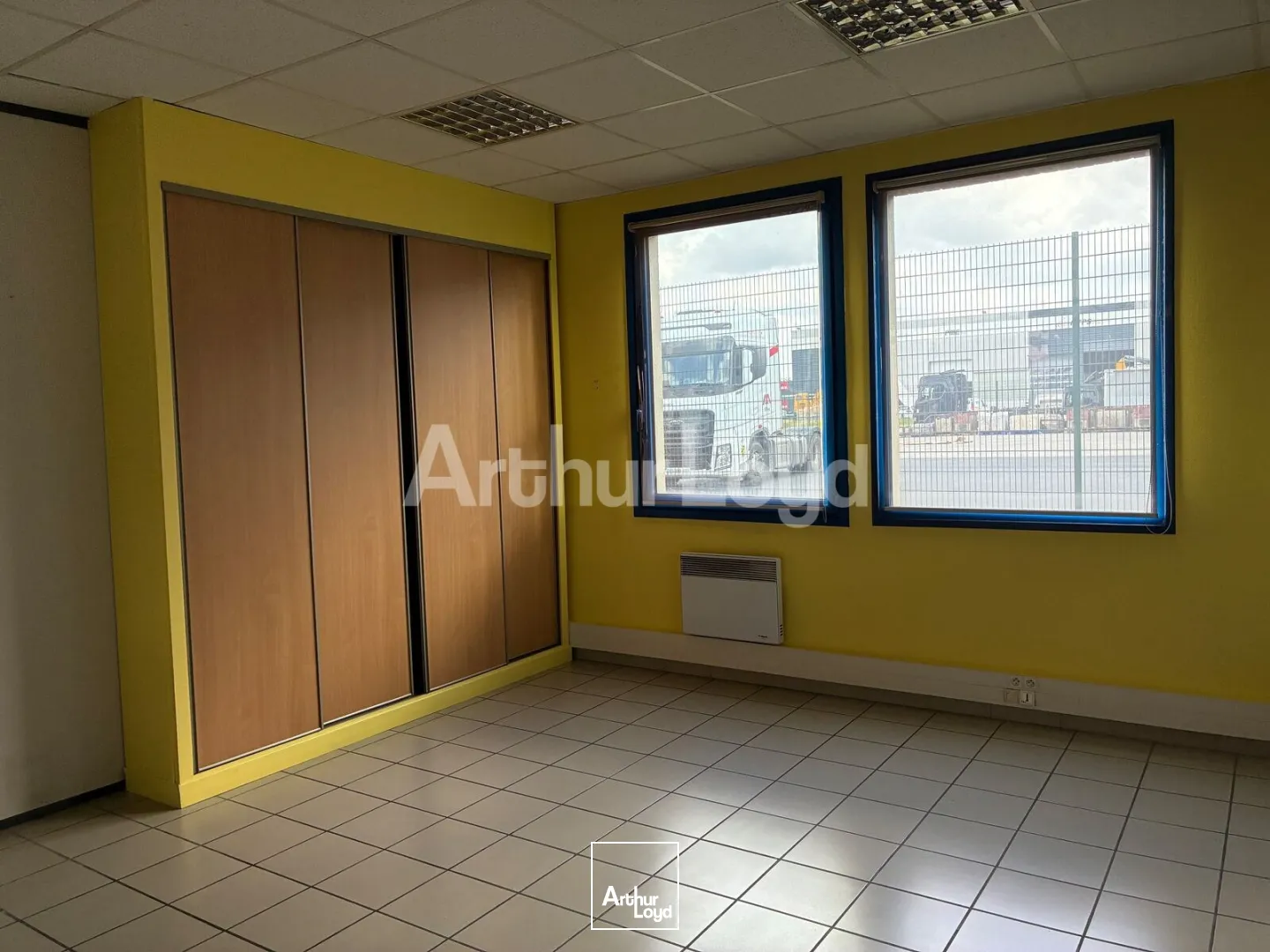 Bureaux - Location - TEMPLEMARS - 59175 - 300-680 - 7802115