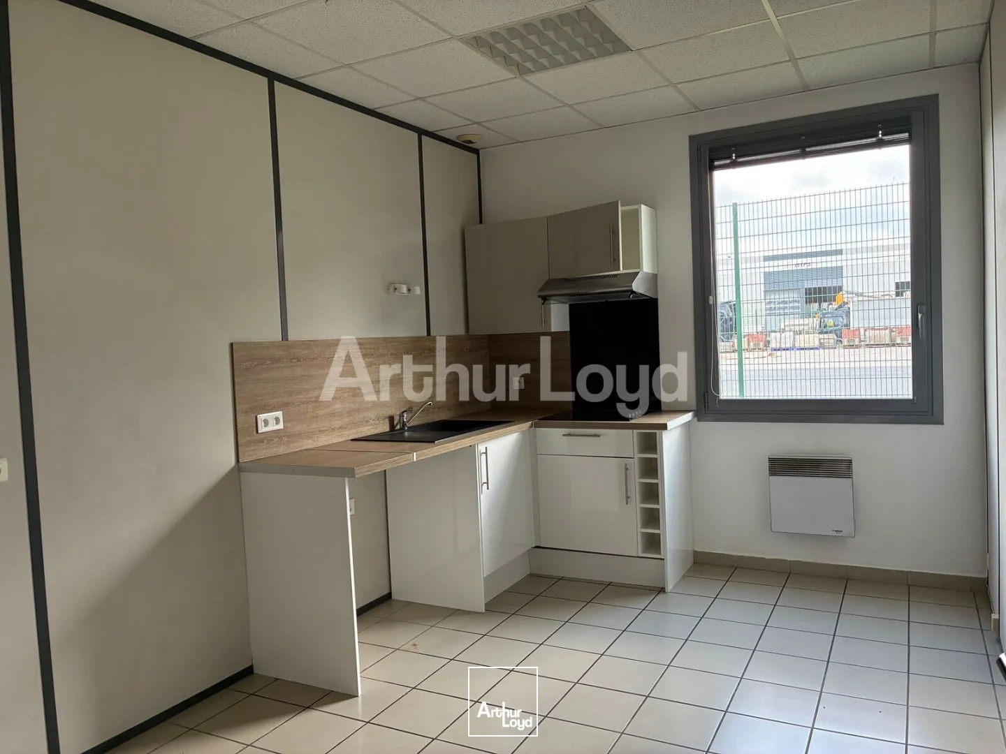 Bureaux - Location - TEMPLEMARS - 59175 - 300-680 - 7802116