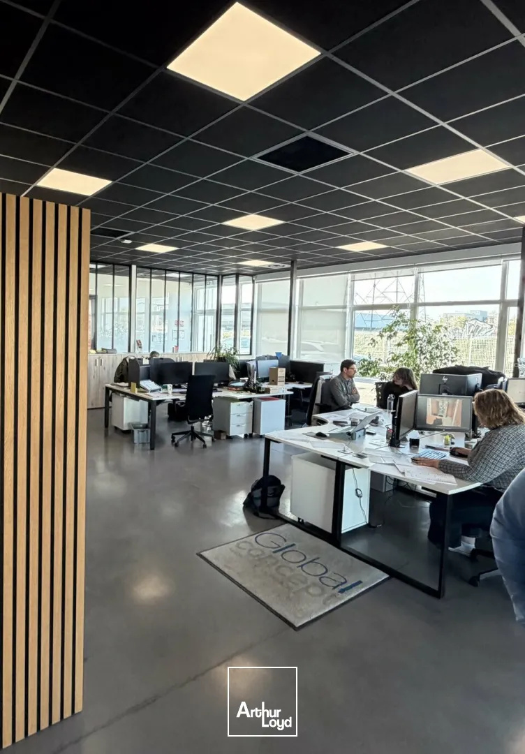 Locaux d'activité & Entrepôts - Location - VALENCE - 26000 - 723-723 - 7802354
