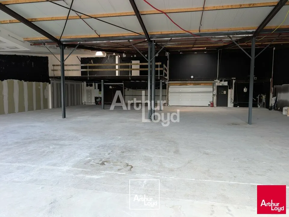 Locaux commerciaux - Location - LA CHAPELLE DES FOUGERETZ - 35520 - 510-510 - 7802456