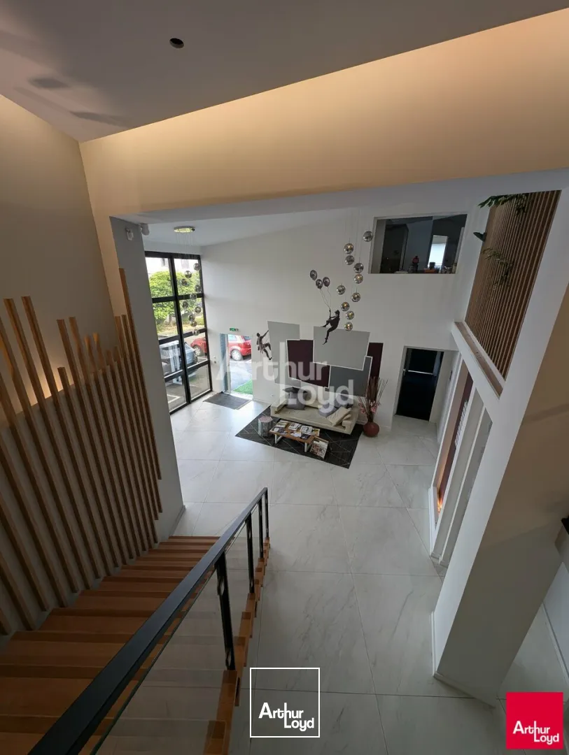 Locaux d'activité & Entrepôts - Location - VEZIN-LE-COQUET - 35132 - 1215-1215 - 7802468