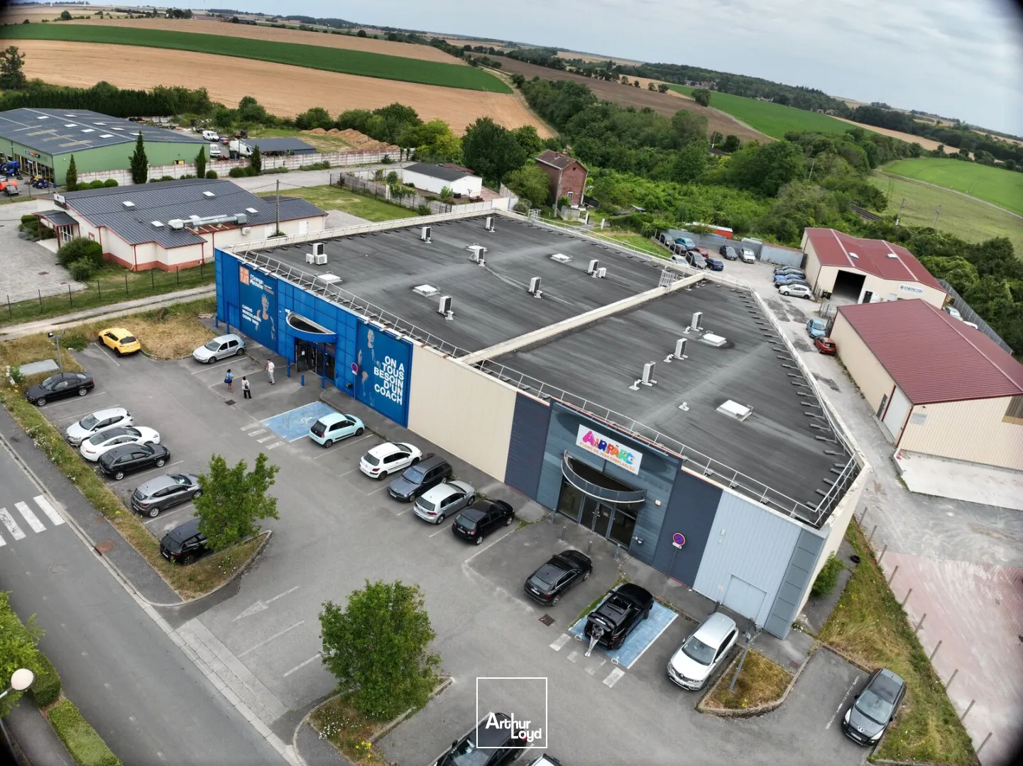 Locaux d'activité & Entrepôts - Vente - SAINT JUST EN CHAUSSEE - 60130 - 600-600 - 7802623