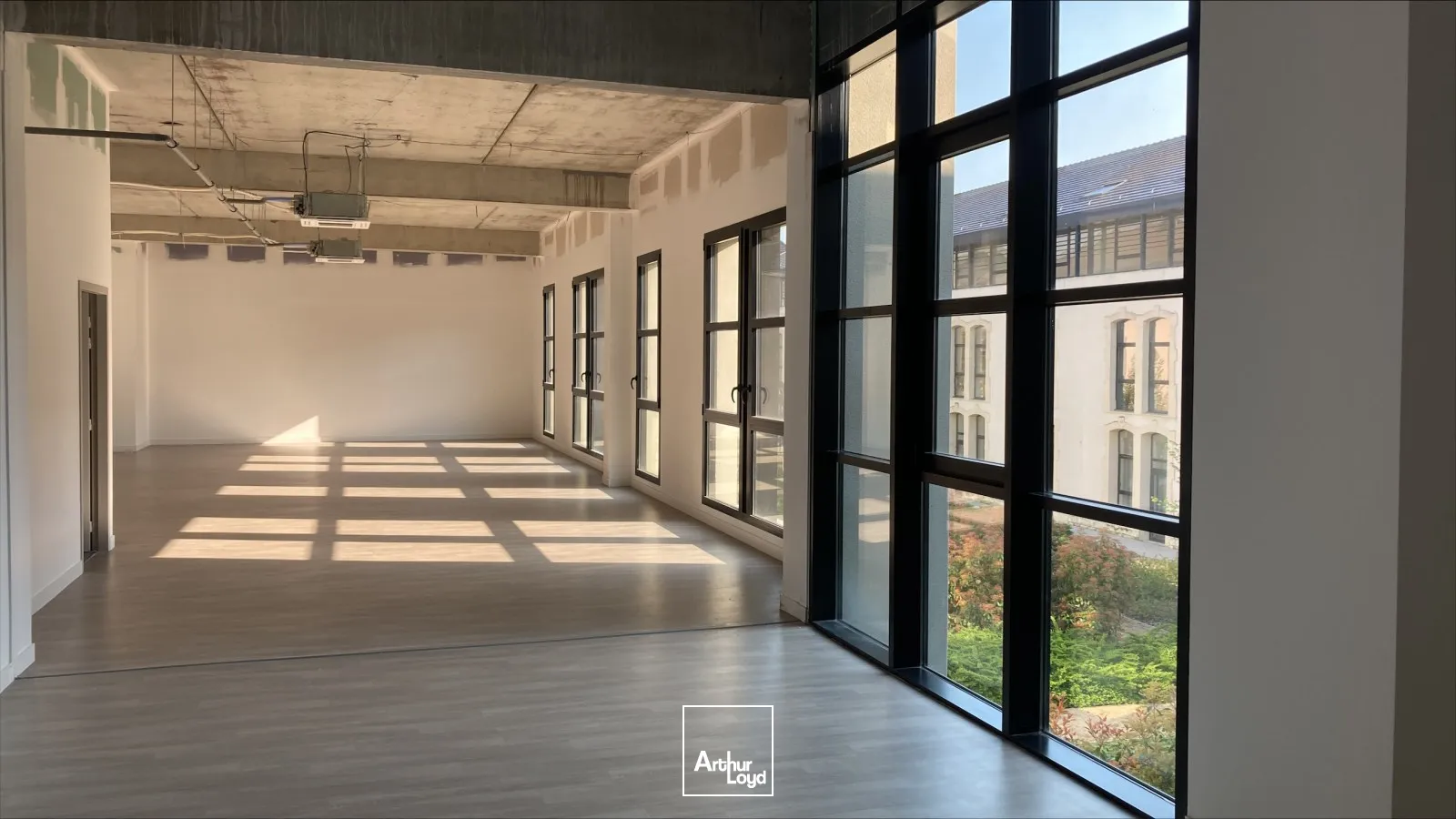 Bureaux - Vente - SOISSONS - 02200 - 1009.56-1009.56 - 7802800