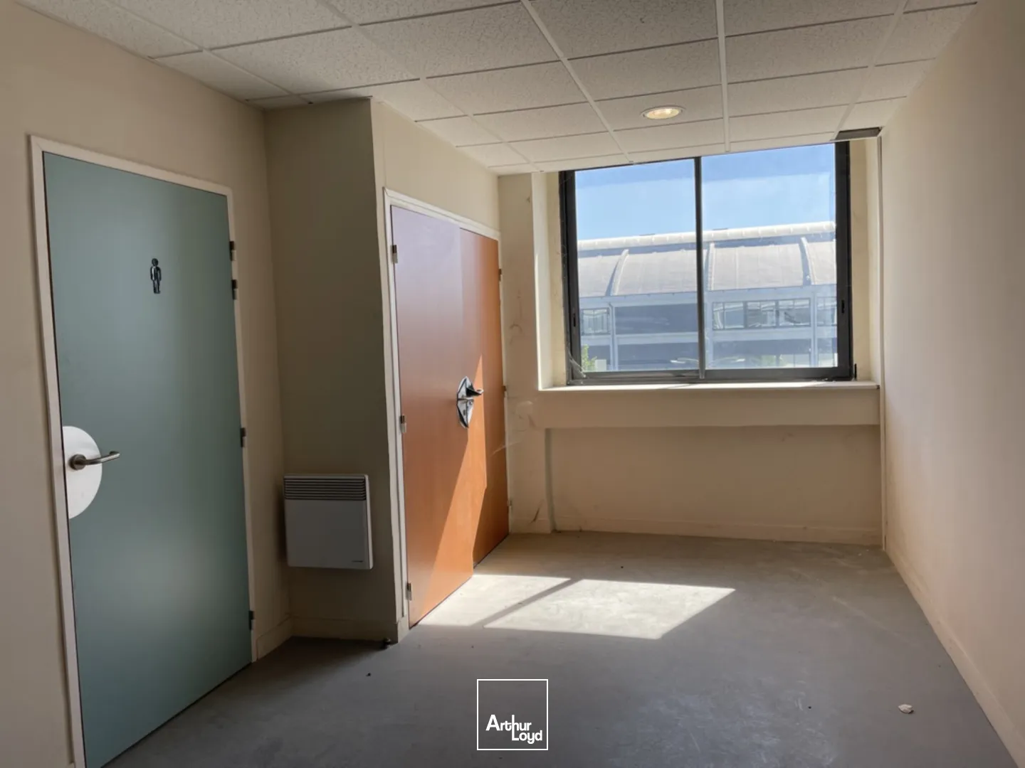 Bureaux - Vente - SOISSONS - 02200 - 792-792 - 7802807