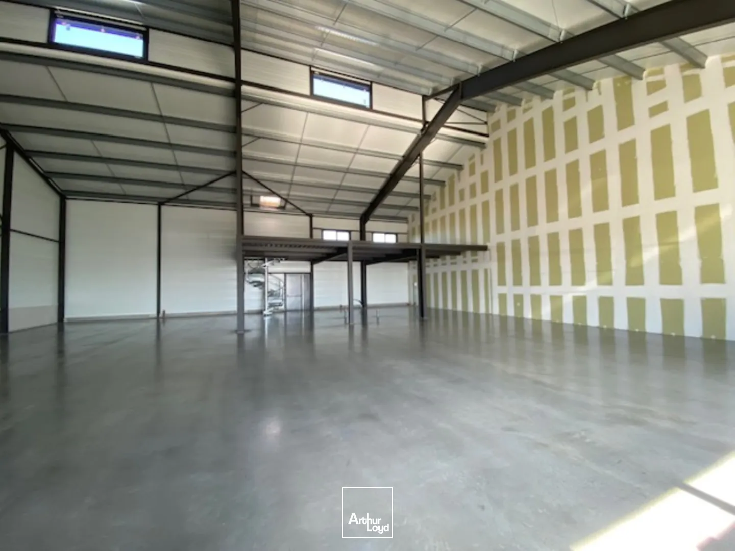 Locaux commerciaux - Location - PLONEOUR LANVERN - 29720 - 549-549 - 7802894