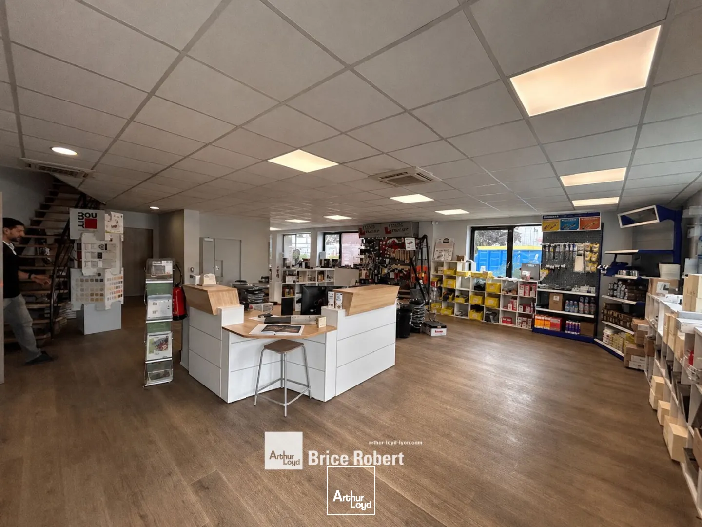 Locaux d'activité & Entrepôts - Vente - CORBAS - 69960 - 920-920 - 7803310