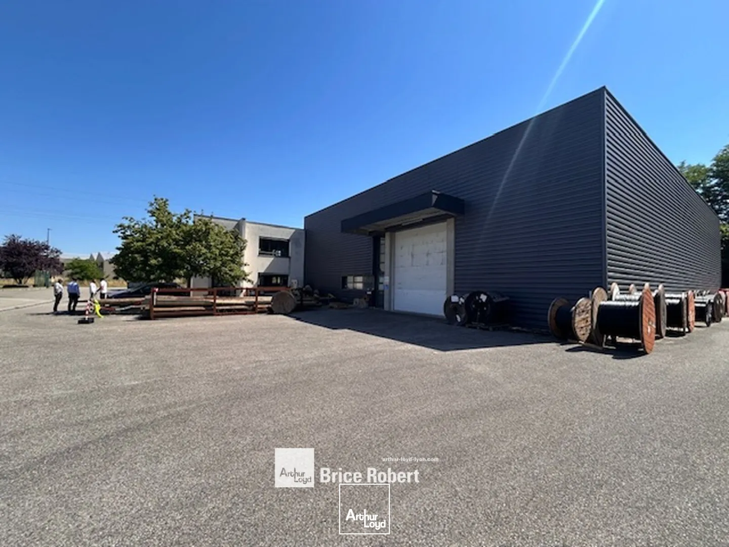 Locaux d'activité & Entrepôts - Location - TOUSSIEU - 69780 - 929-929 - 7803323