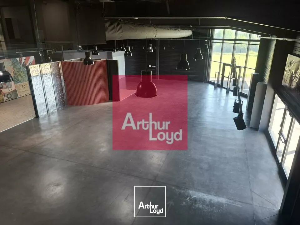 Locaux commerciaux - Location - PÉRIGNAT-LÈS-SARLIÈVE - 63170 - 927-927 - 7803955