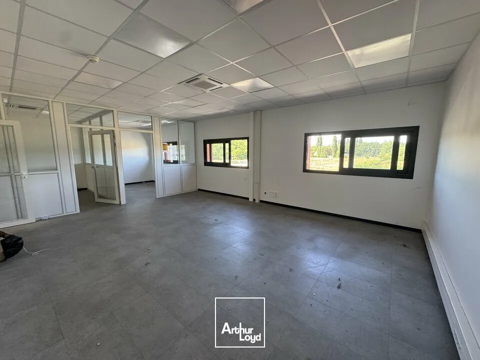 Locaux d'activité & Entrepôts - Location - LA VILLE AUX DAMES - 37700 - 206-206 - 7804142