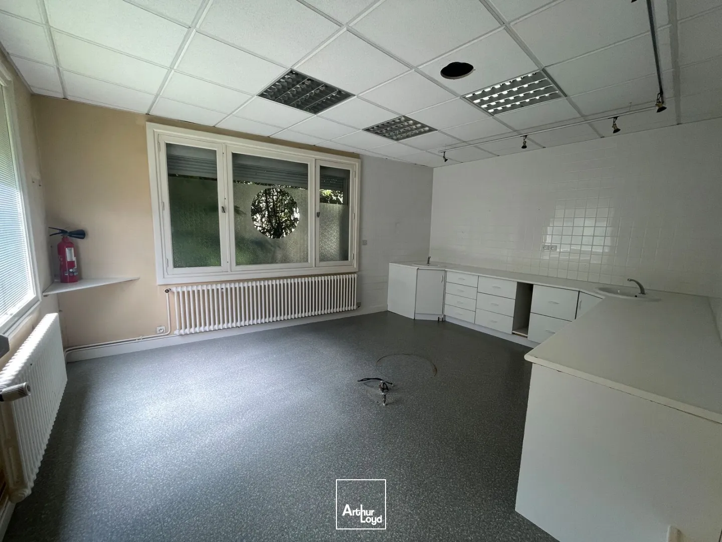 Bureaux - Vente - VERNEUIL D'AVRE ET D'ITON - 27130 - 154-154 - 7804325