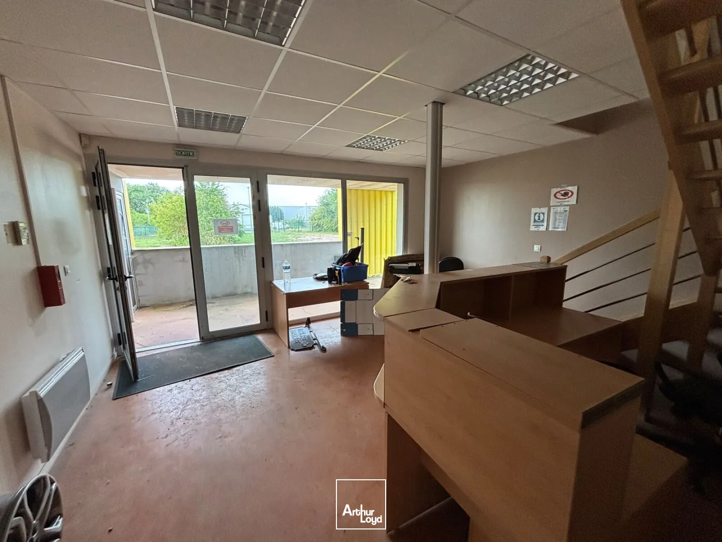 Locaux d'activité & Entrepôts - Location - ESLETTES - 76710 - 415-415 - 7804453