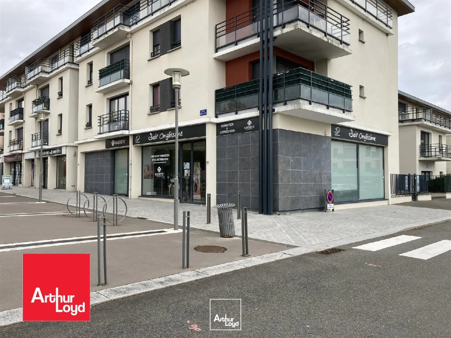Locaux commerciaux - Vente - LE COUDRAY - 28630 - 180-180 - 7804777