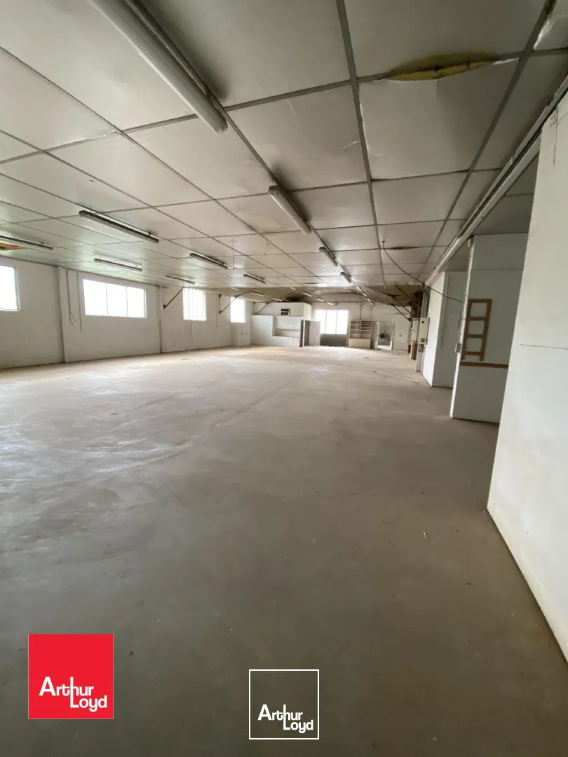 Locaux d'activité & Entrepôts - Location - MAINTENON - 28130 - 834-834 - 7804789