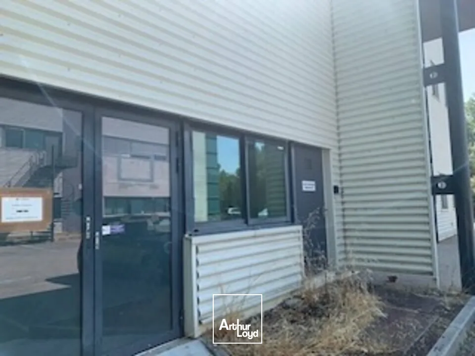 Bureaux - Location - ENTRAIGUES SUR LA SORGUE - 84320 - 280-451 - 7804823