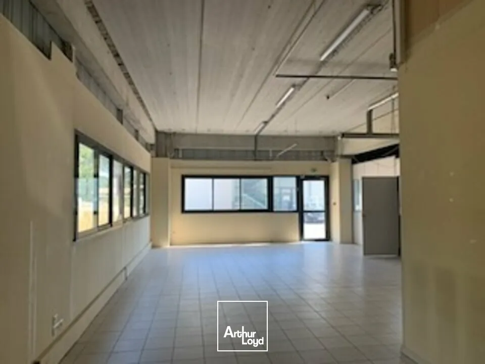 Bureaux - Location - ENTRAIGUES SUR LA SORGUE - 84320 - 280-451 - 7804826