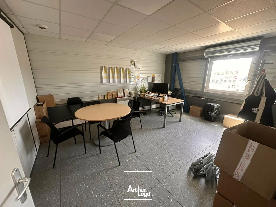 Locaux d'activité & Entrepôts - Location - REIMS - 51100 - 750-750 - 7804926