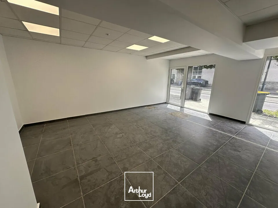 Bureaux - Vente - REIMS - 51100 - 65-65 - 7804913