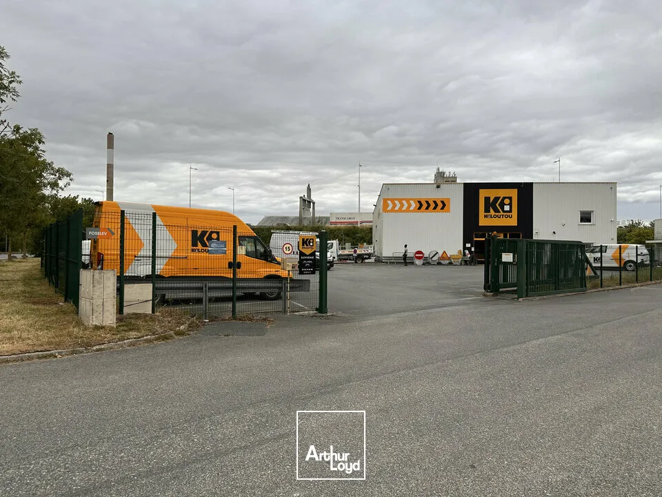 Locaux d'activité & Entrepôts - Location - REIMS - 51100 - 750-750 - 7804916