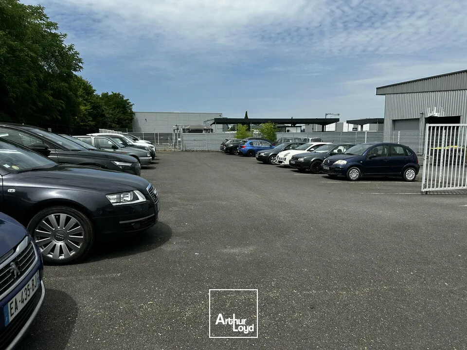 Locaux d'activité & Entrepôts - Location - SAINT-DOULCHARD - 18230 - 148-148 - 7804952