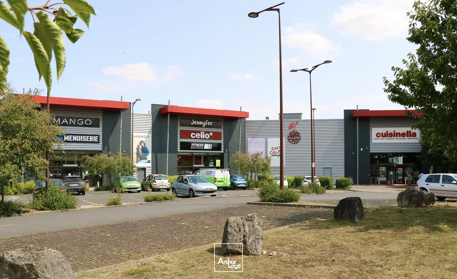 Locaux commerciaux - Location - SAINT QUENTIN - 02100 - 244-244 - 7804966