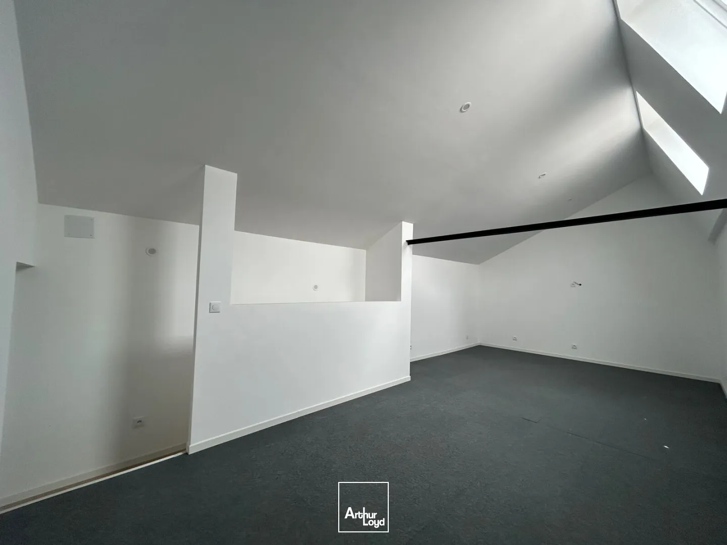 Bureaux - Location - SAINT QUENTIN - 02100 - 200-200 - 7804971
