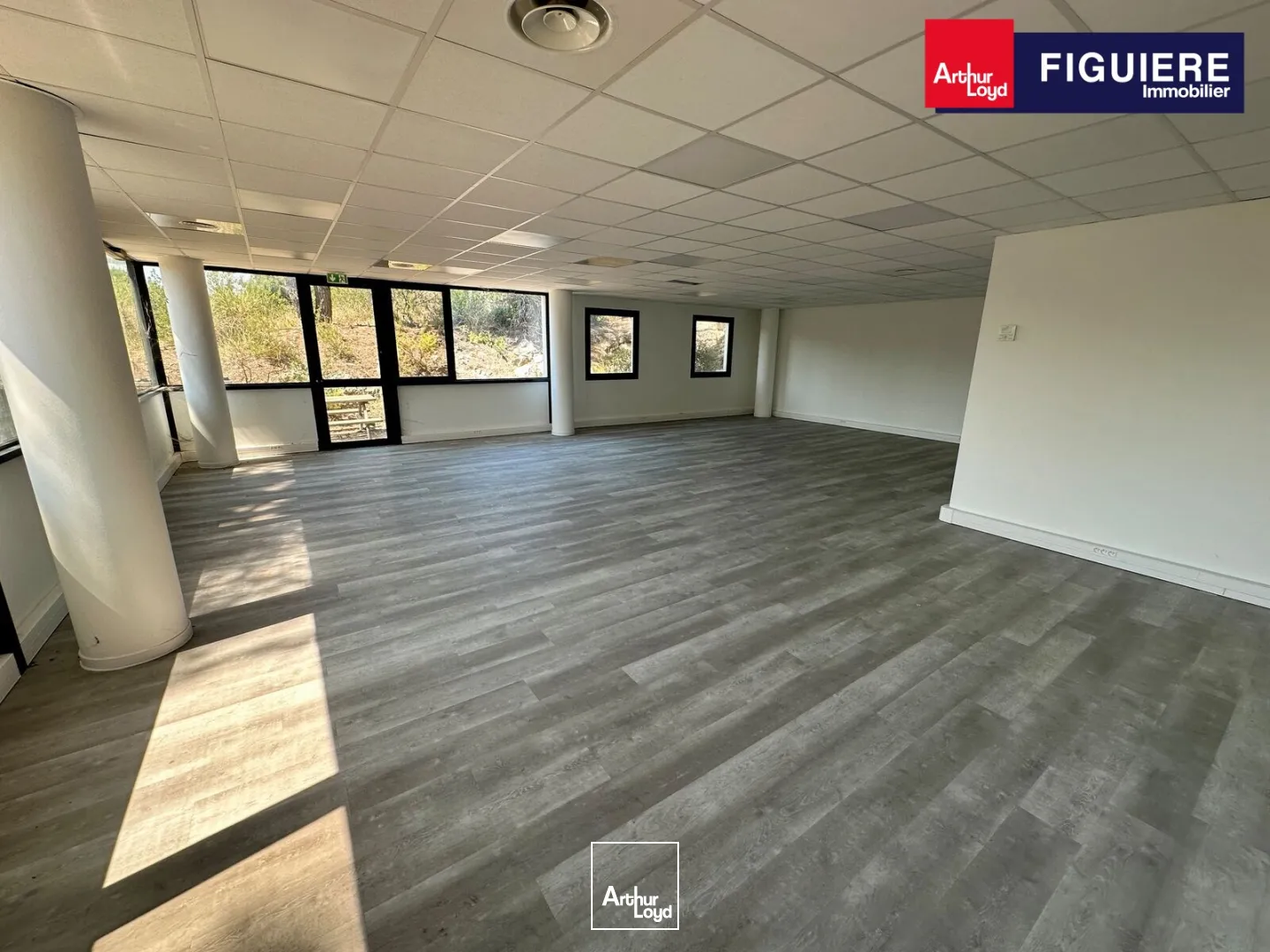 Bureaux - Location - AIX EN PROVENCE - 13100 - 97-484 - 7805000