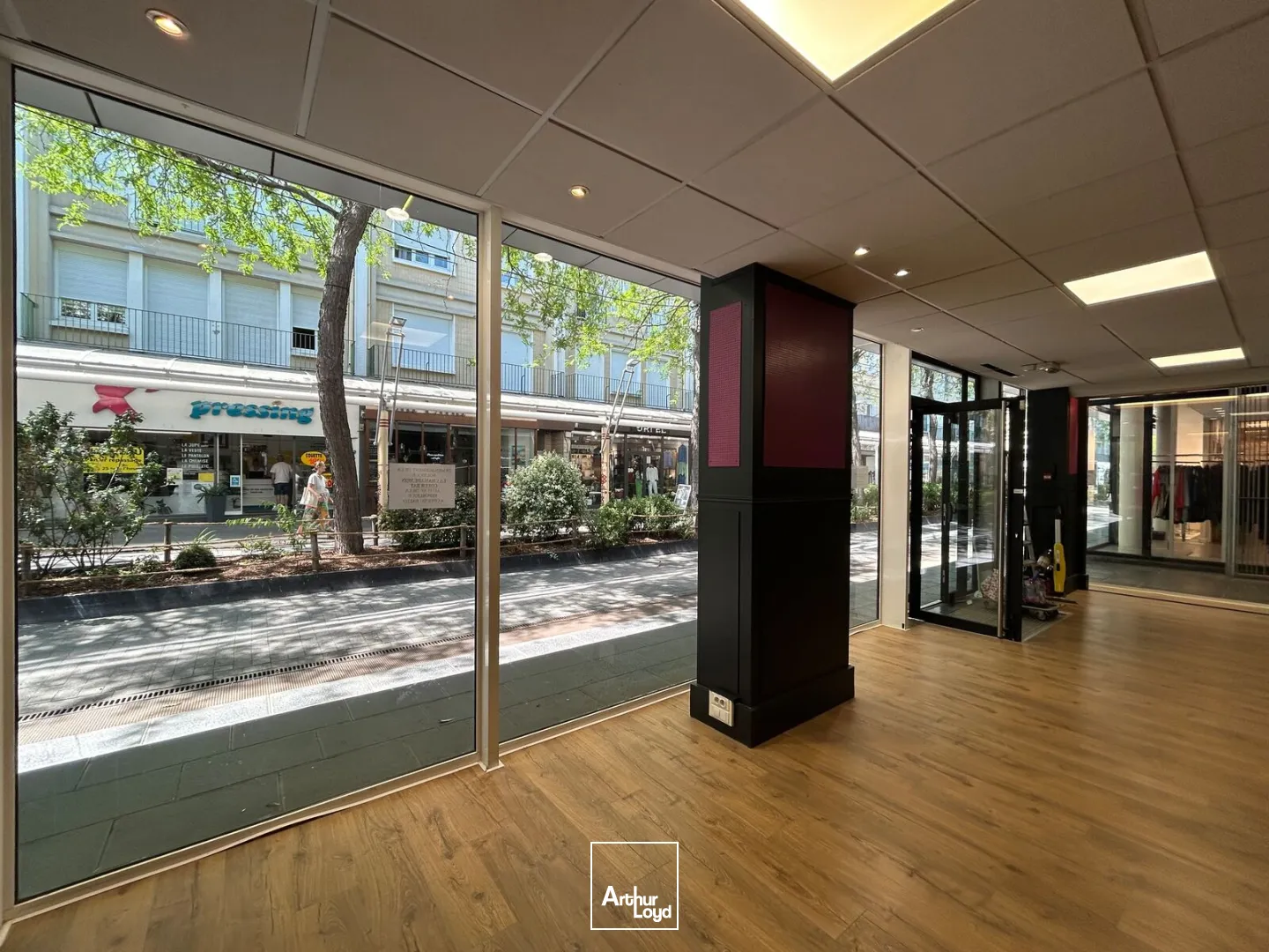 Locaux commerciaux - Vente - SAINT NAZAIRE - 44600 - 51-51 - 7805319