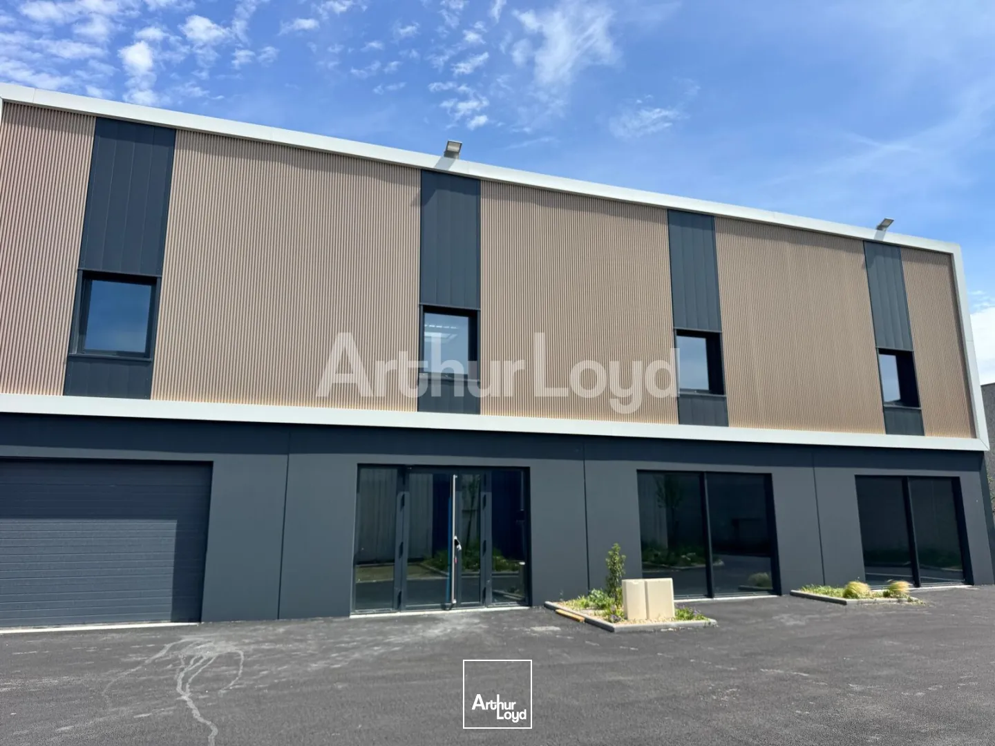 Locaux d'activité & Entrepôts - Location - WASQUEHAL - 59290 - 474-2075 - 7805459
