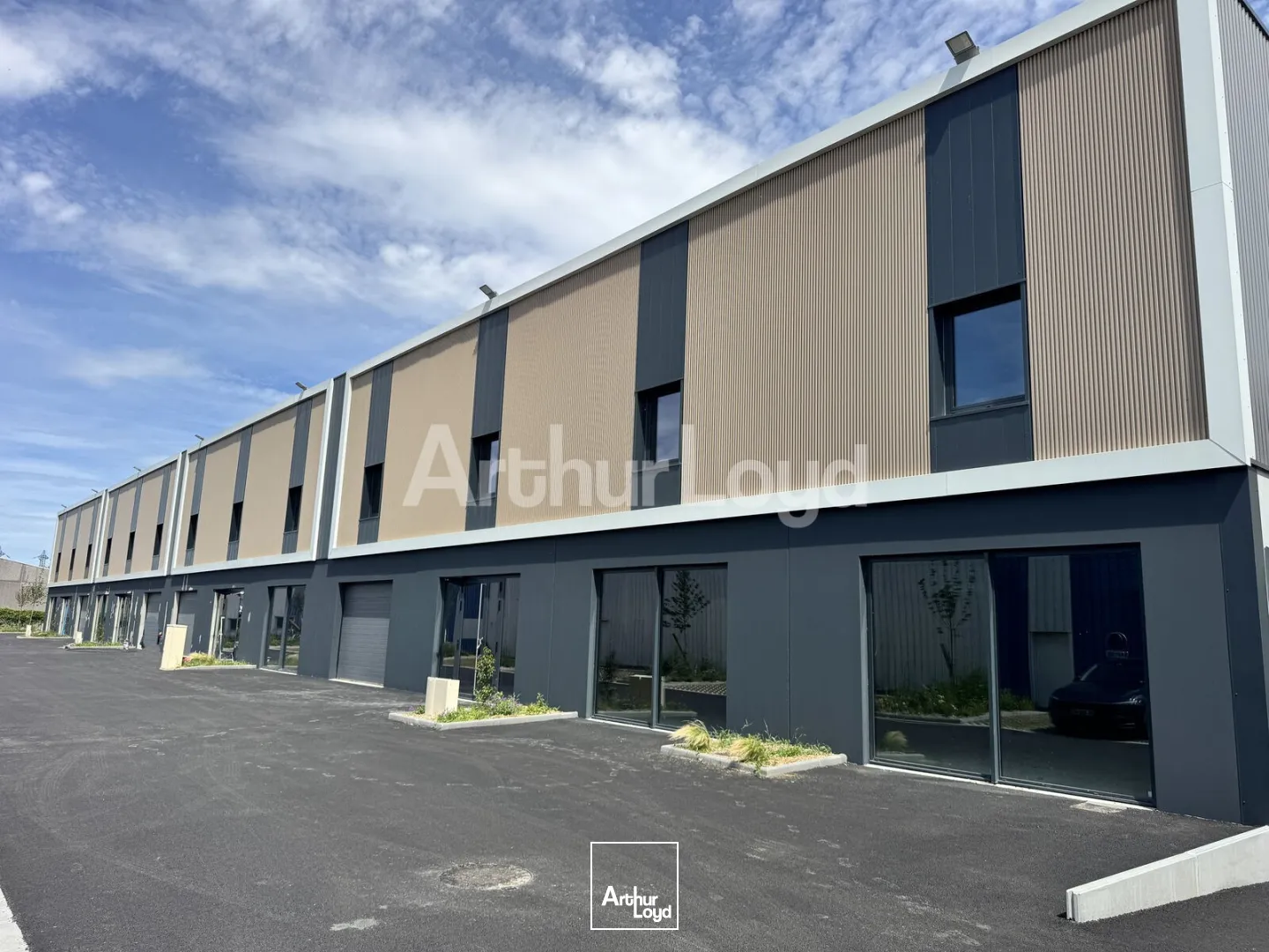 Locaux d'activité & Entrepôts - Location - WASQUEHAL - 59290 - 474-2075 - 7805458