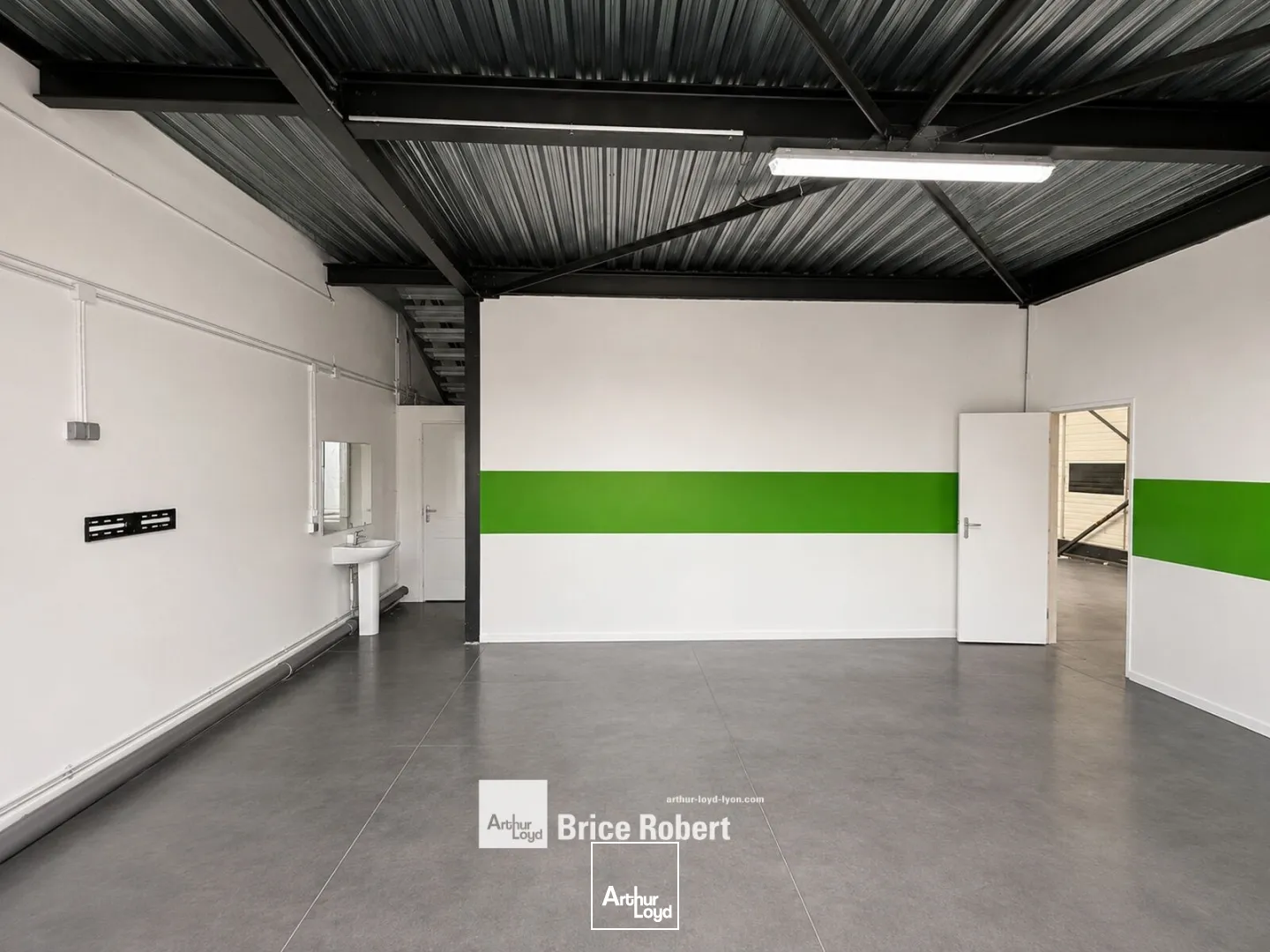 Locaux d'activité & Entrepôts - Location - MIRIBEL - 01700 - 150-150 - 7805664
