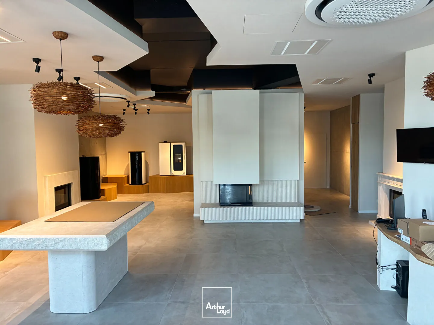 Locaux commerciaux - Location - LA ROCHELLE - 17000 - 129-129 - 7805690