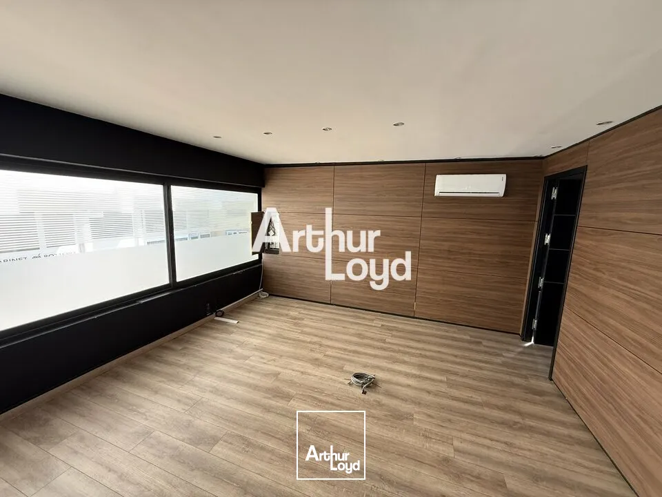 Bureaux - Location - FRÉJUS - 83600 - 112-112 - 7805759