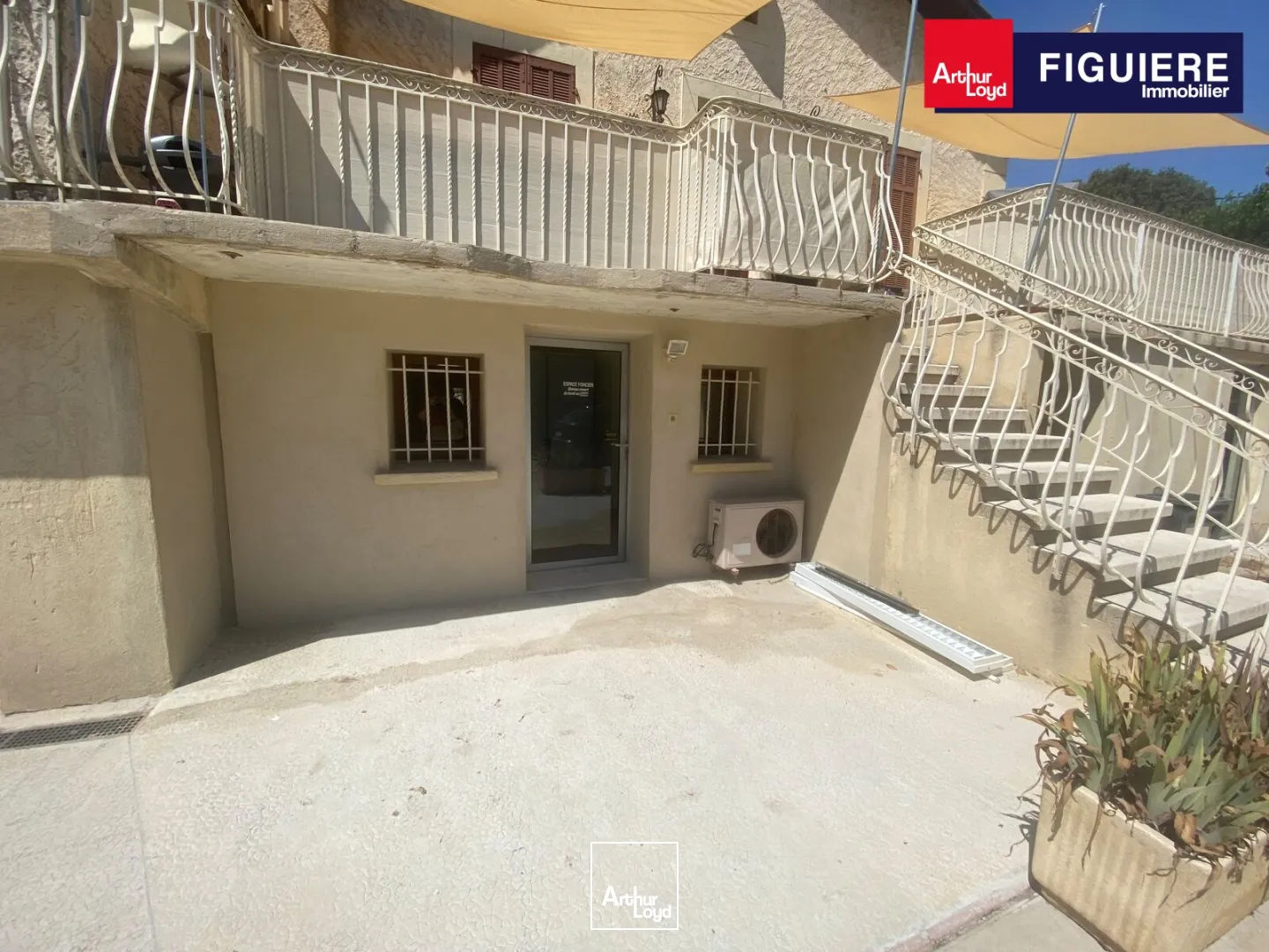 Bureaux - Location - LA FARE LES OLIVIERS - 13580 - 100-100 - 7805859