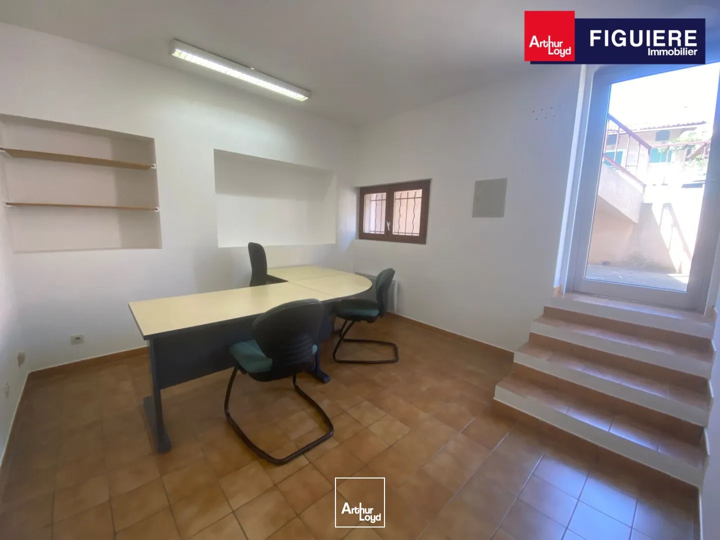Bureaux - Location - LA FARE LES OLIVIERS - 13580 - 100-100 - 7805866