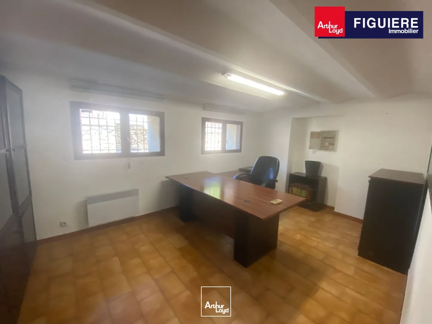 Bureaux - Location - LA FARE LES OLIVIERS - 13580 - 100-100 - 7805863