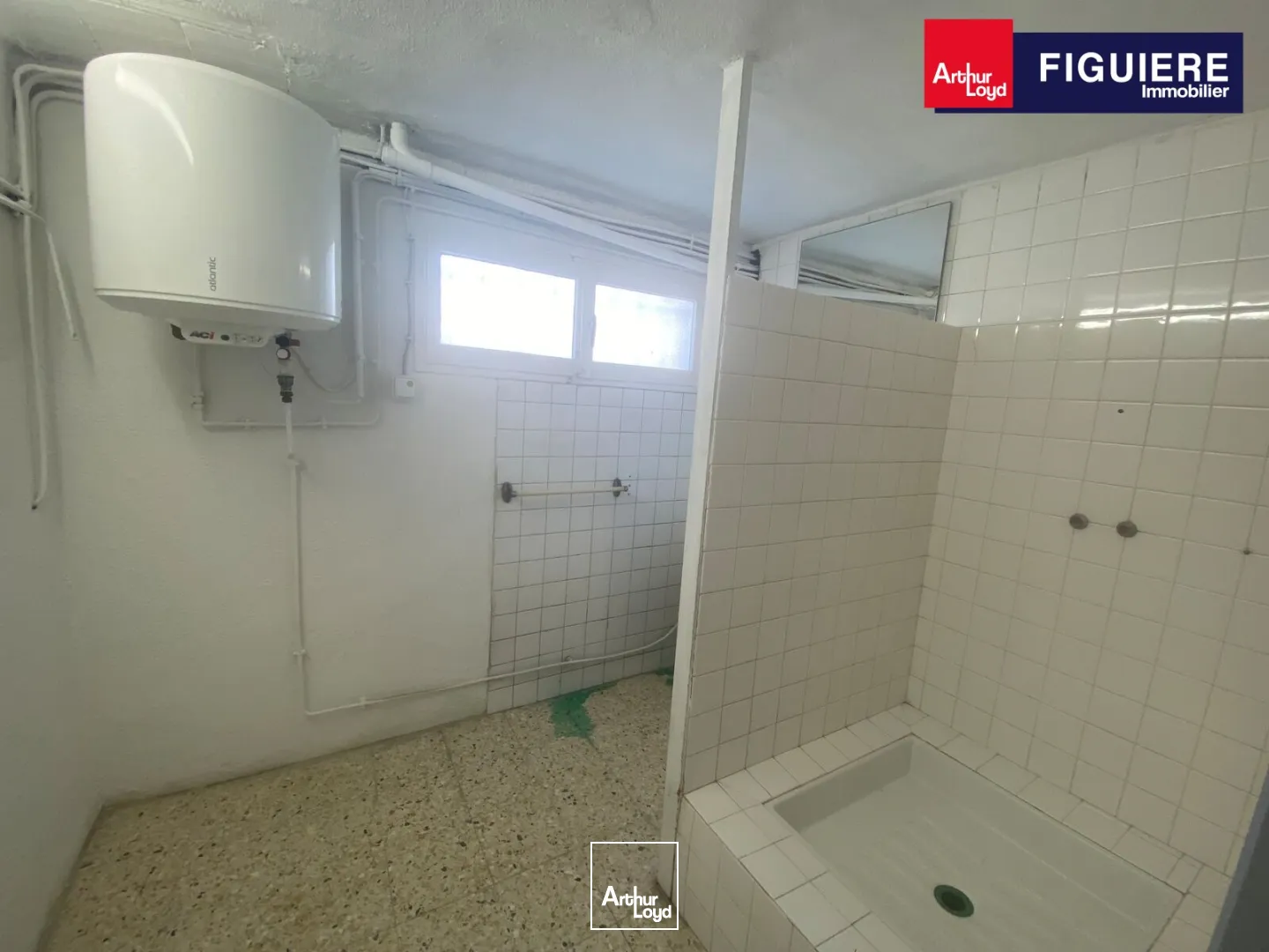 Bureaux - Location - LA FARE LES OLIVIERS - 13580 - 100-100 - 7805868