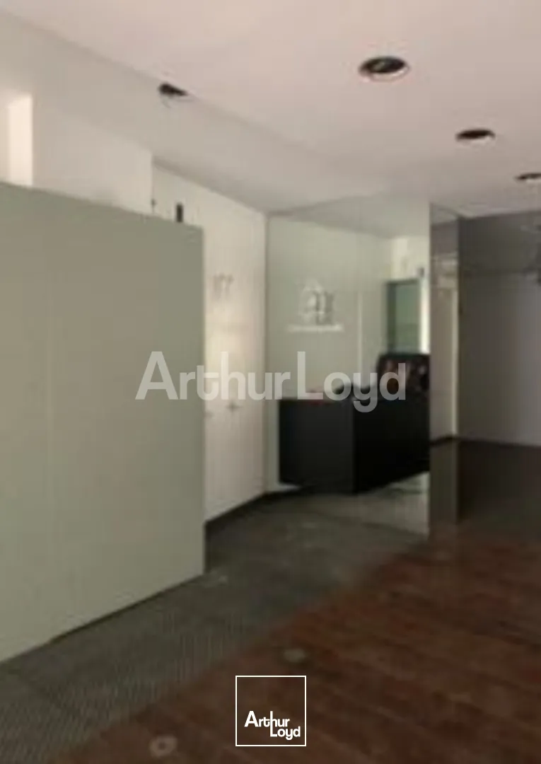 Locaux commerciaux - Location - ARRAS - 62000 - 50-50 - 7806405