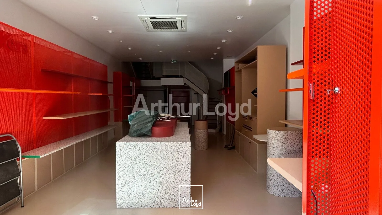 Locaux commerciaux - Location - LILLE - 59000 - 252.38-252.38 - 7806424