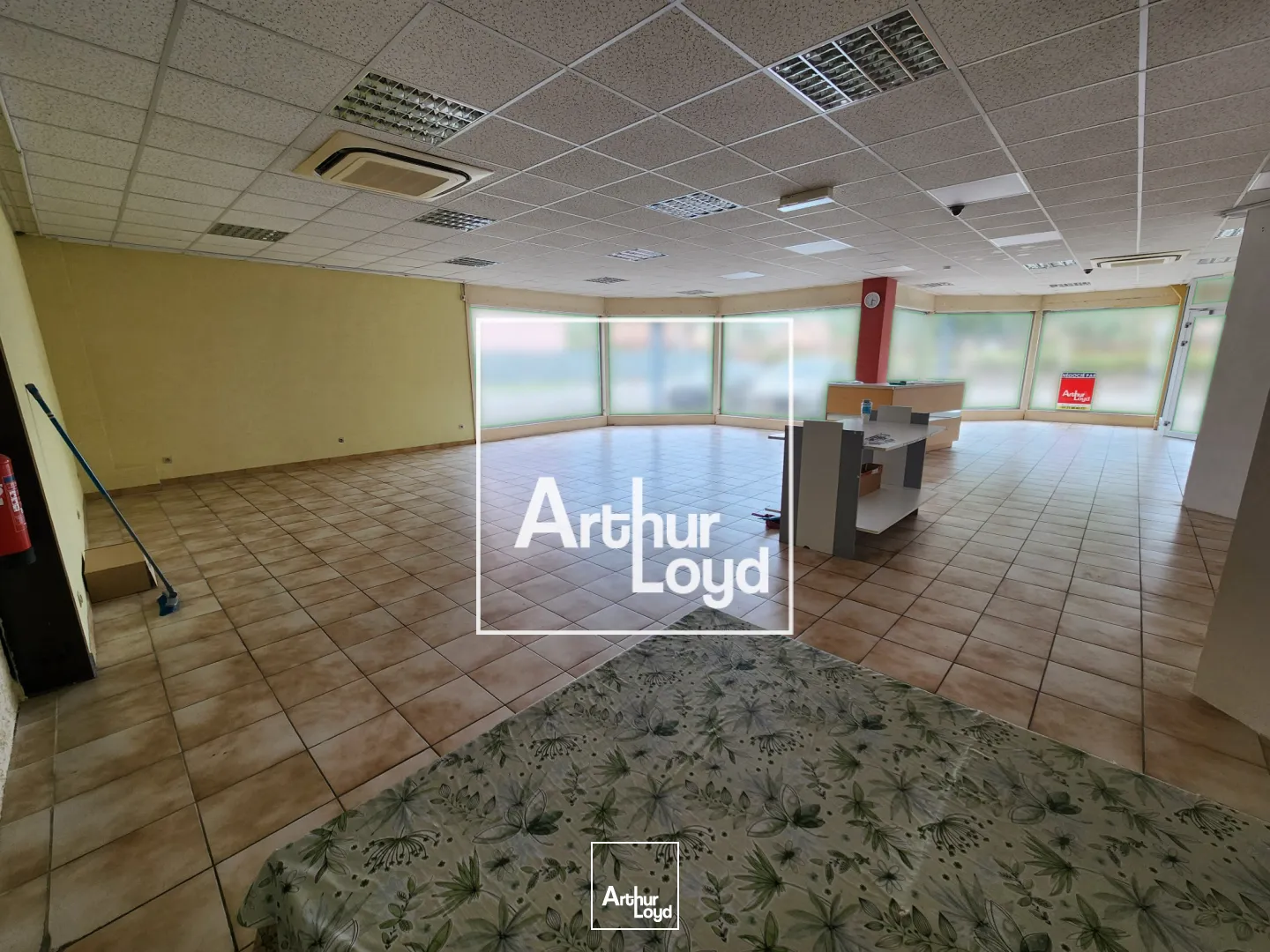 Locaux commerciaux - Location - Belfort - 90000 - 125-125 - 7806535