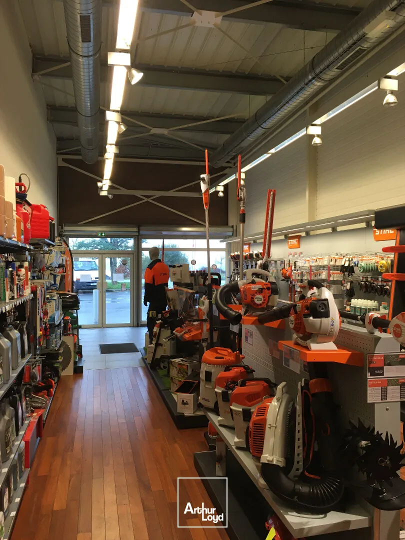 Locaux commerciaux - Location - SAINT JUNIEN - 87200 - 175-175 - 7806697