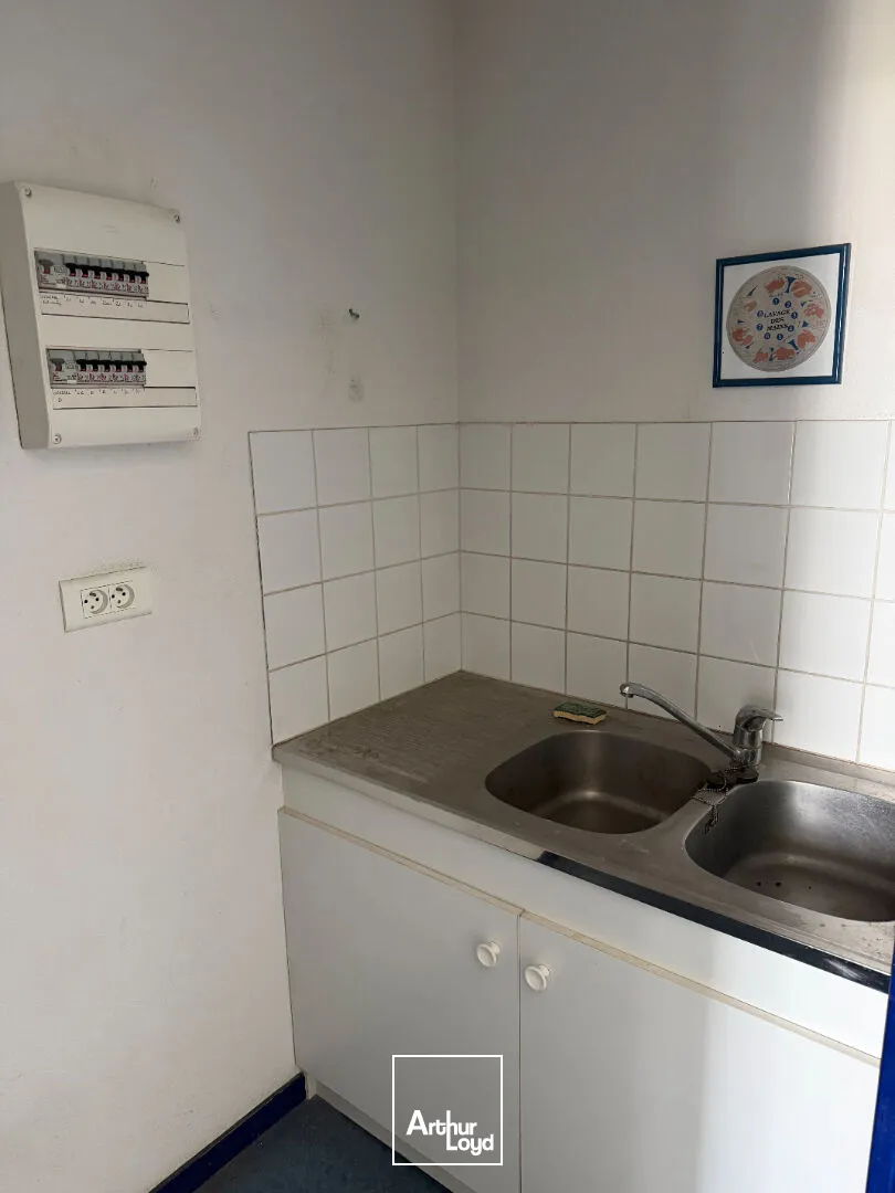 Locaux d'activité & Entrepôts - Location - COUZEIX - 87270 - 220-220 - 7807103