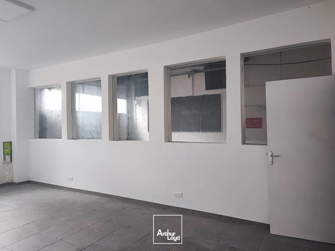 Locaux d'activité & Entrepôts - Location - LIMOGES - 87100 - 565-565 - 7807187