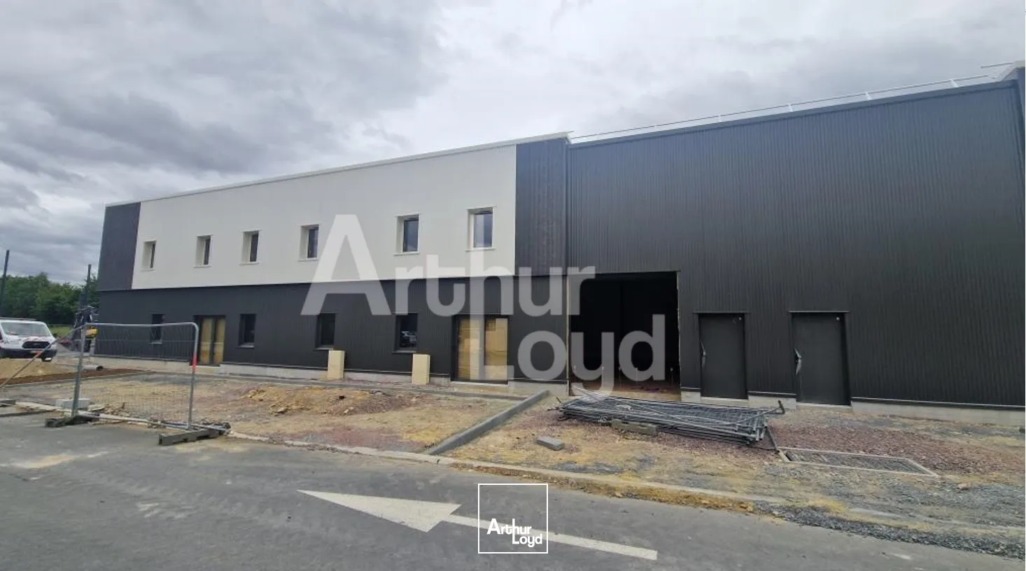 Locaux d'activité & Entrepôts - Vente - CORMELLES LE ROYAL - 14123 - 253-253 - 7807328