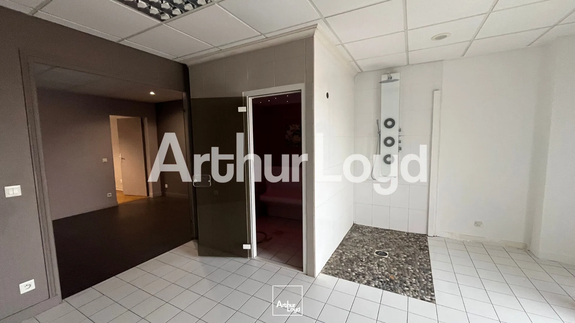 Locaux commerciaux - Location - VERSON - 14790 - 122-122 - 7807341