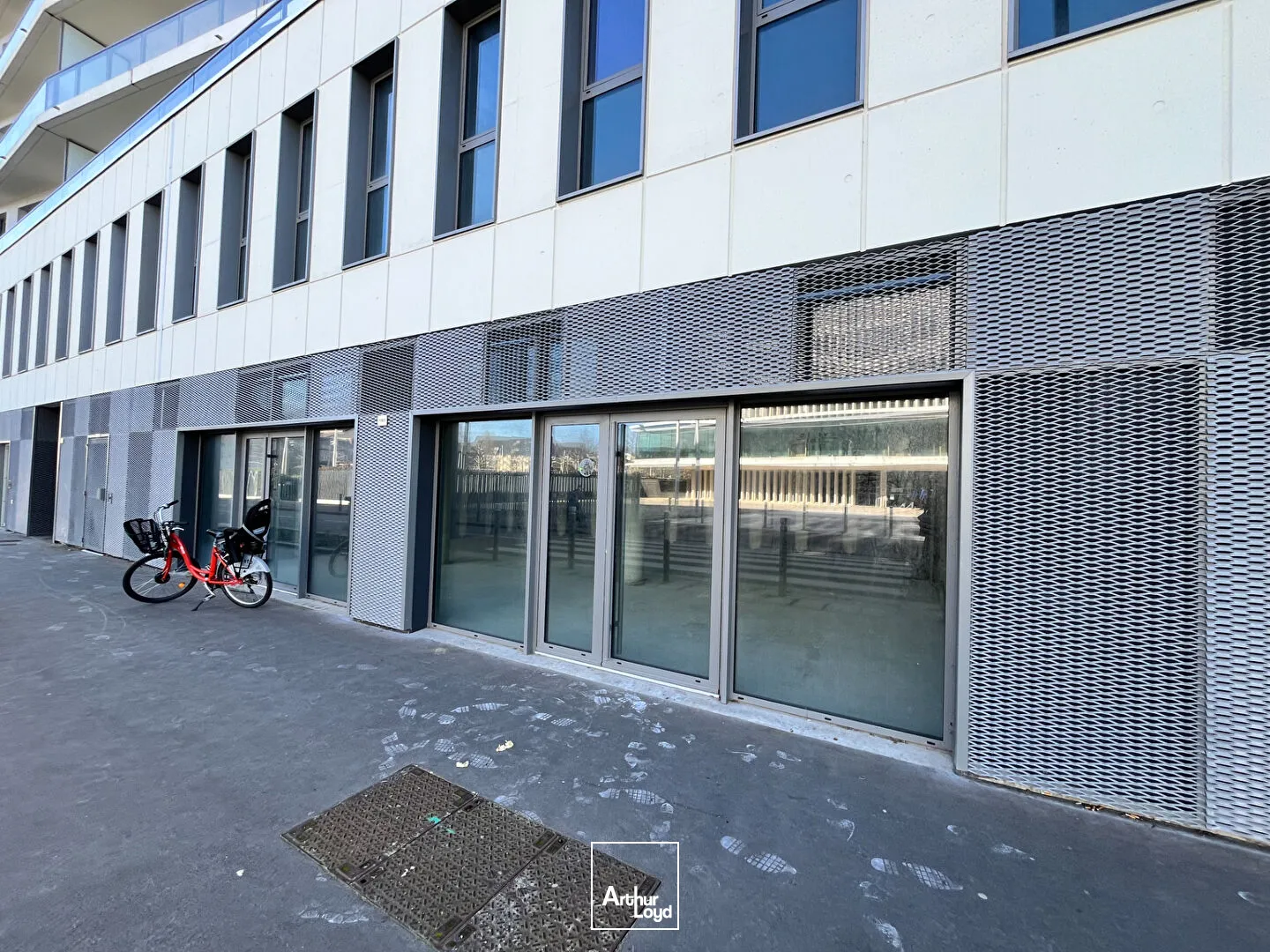 Locaux commerciaux - Location - CAEN - 14000 - 120.92-120.92 - 7807494