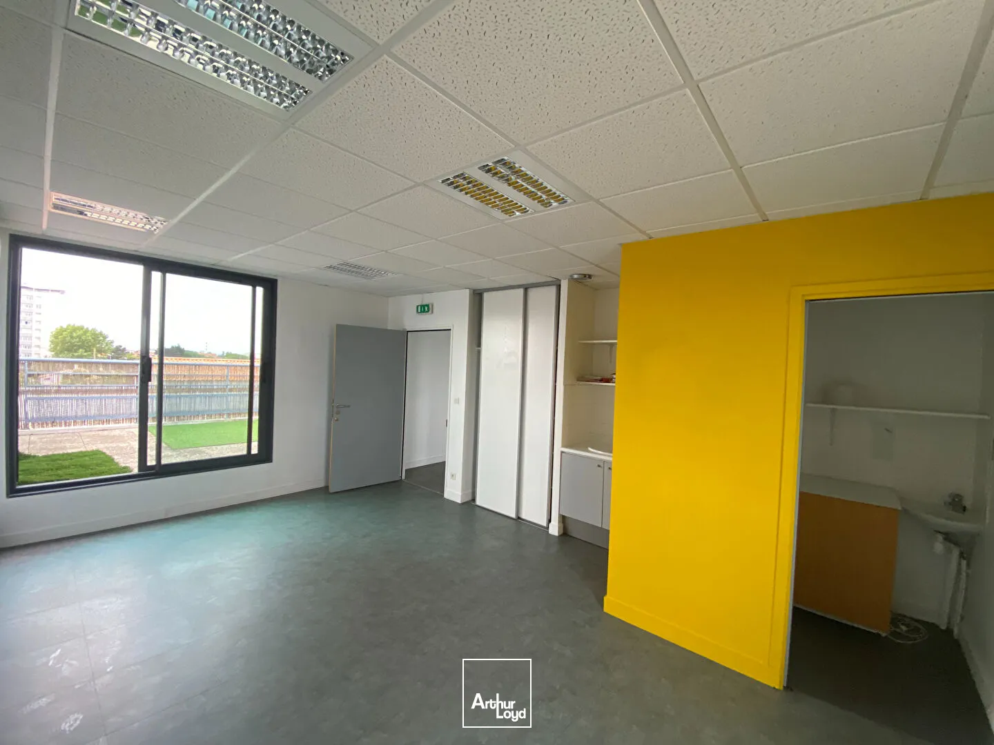 Bureaux - Location - La rochelle - 17000 - 36-36 - 7807560