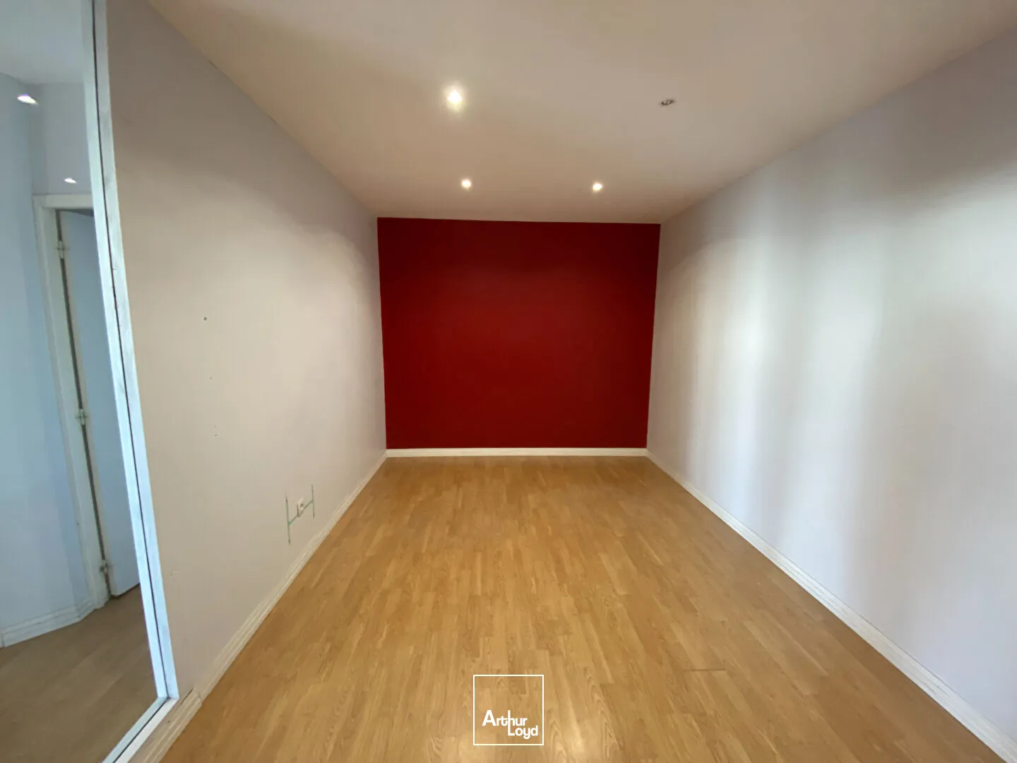 Locaux d'activité & Entrepôts - Location - Périgny - 17180 - 240-240 - 7807563